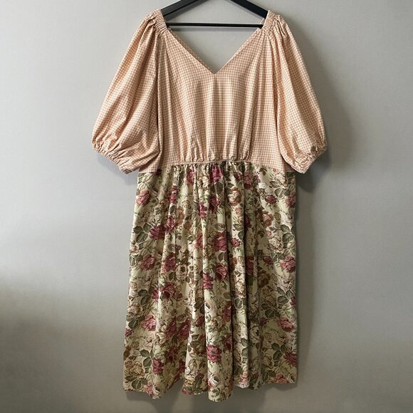 Handmade Plus Size Cotton Gingham Floral Multicolour Inseam Pockets V-Neck Dress - Picture 2 of 16